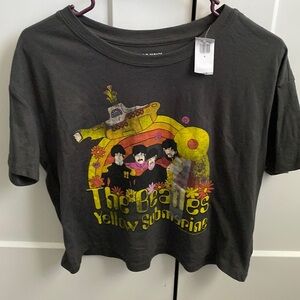 NWT BEATLES GRAPHIC TEE Yellow Submarine